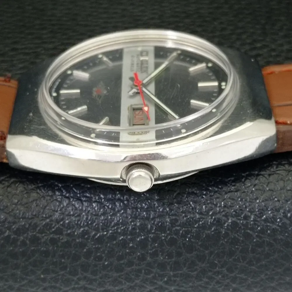 Vintage 1980 Citizen Automatic Mens Silver Watch W/daydate & Gray accents